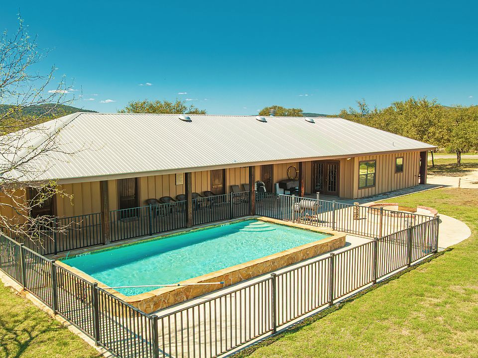 1st image of 726 Tierra Linda