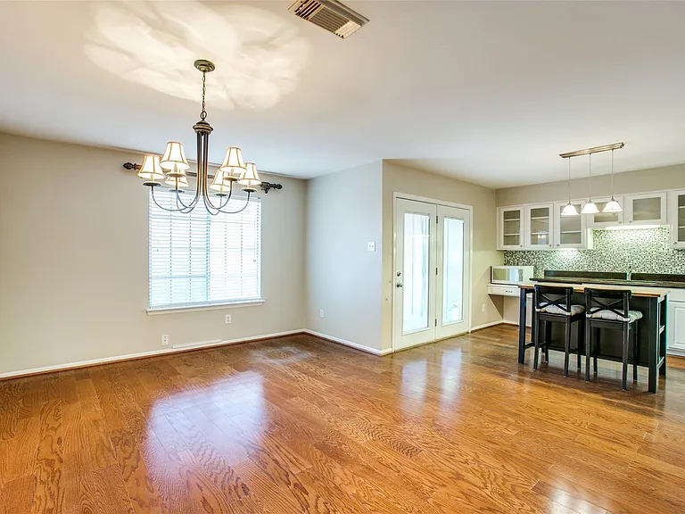11658 Lakeside Park Dr #313 — Photo 10