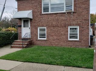 415 McClean Ave, Staten Island, NY 10305