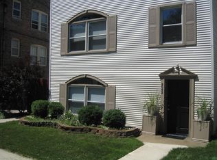 5042 N Oakley Ave APT B, Chicago, IL 60625