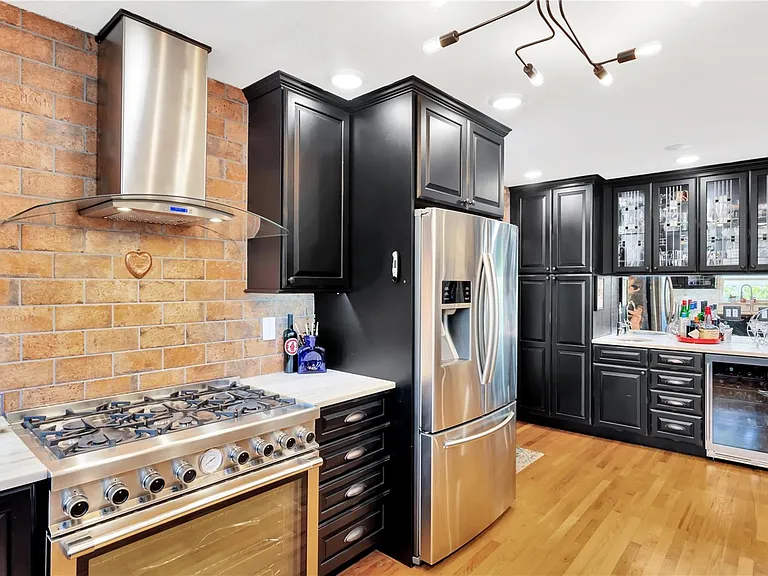 10725 Dowry Ave — Photo 24