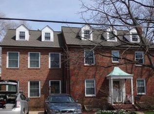 531 24th St S, Arlington, VA 22202