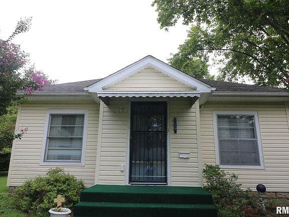 2nd image of 106 Chutt St