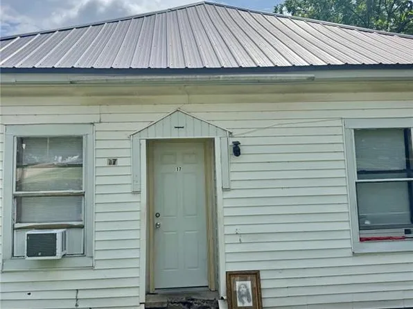 17 Vine St, Park Hills, MO 63601