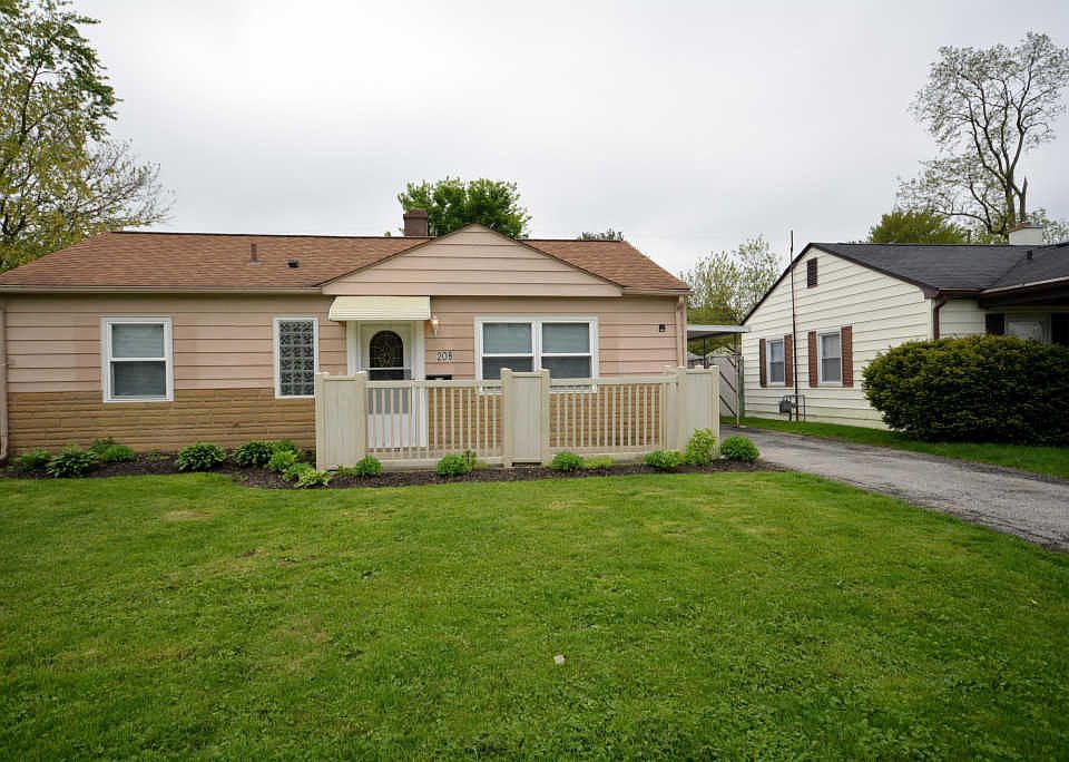1st image of 208 Santa Maria Ln