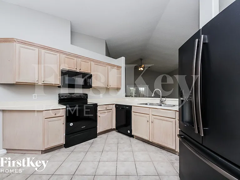 12410 Beacontree Way — Photo 7