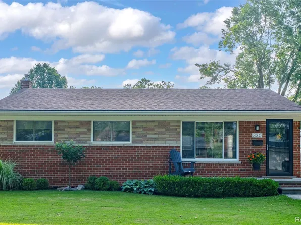 330 N Batchewana St, Clawson, MI 48017