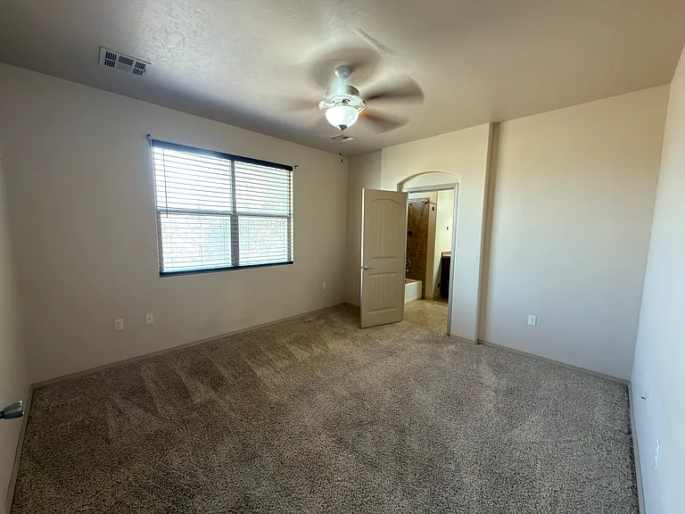 5058 Kenner Way — Photo 4