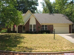 5816 E 64th St, Tulsa, OK 74136