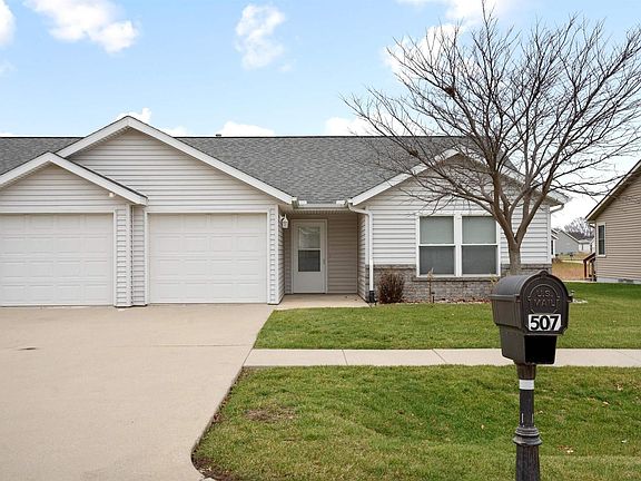 2nd image of 507 Larkspur Ln