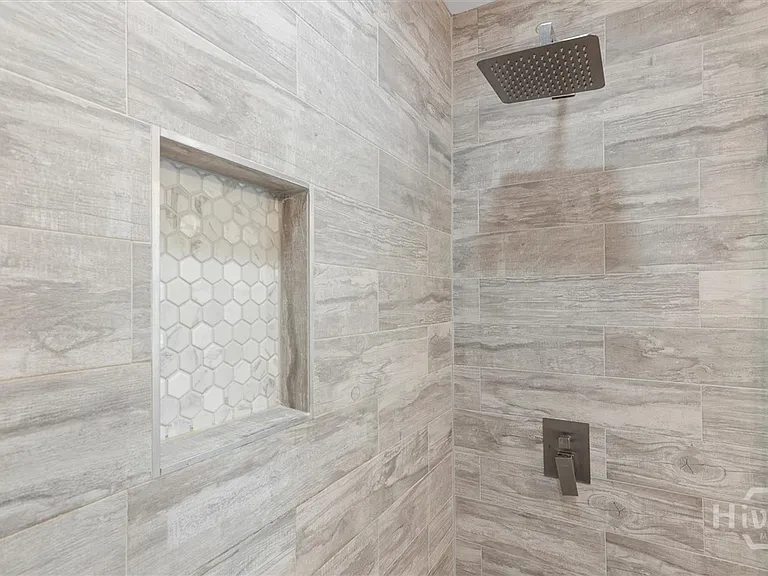 45 Grove Park Dr — Photo 37