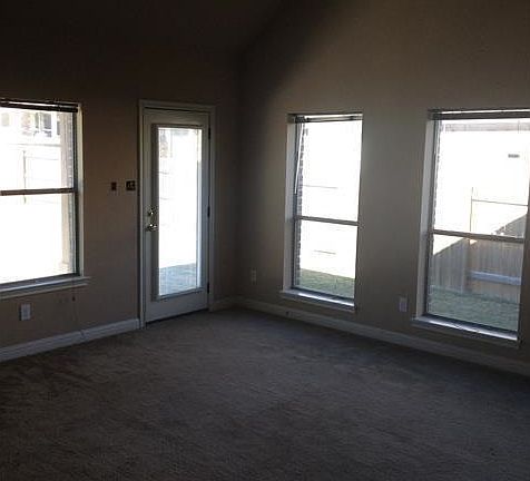 4th image of 2808 Saint Frances Ct