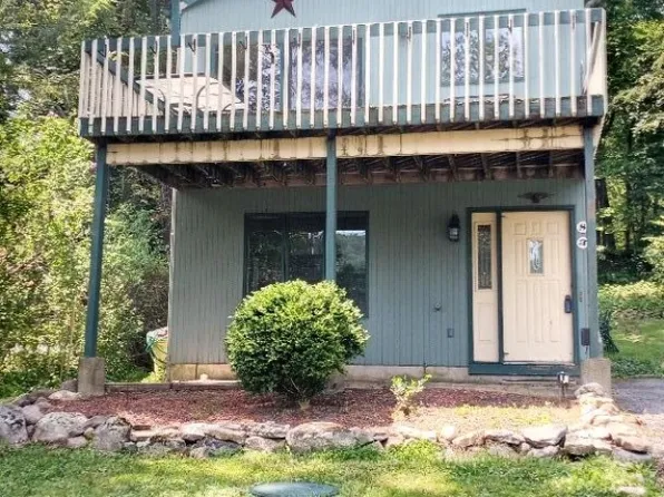 83 Lakeside Dr, Vernon Twp., NJ 07461