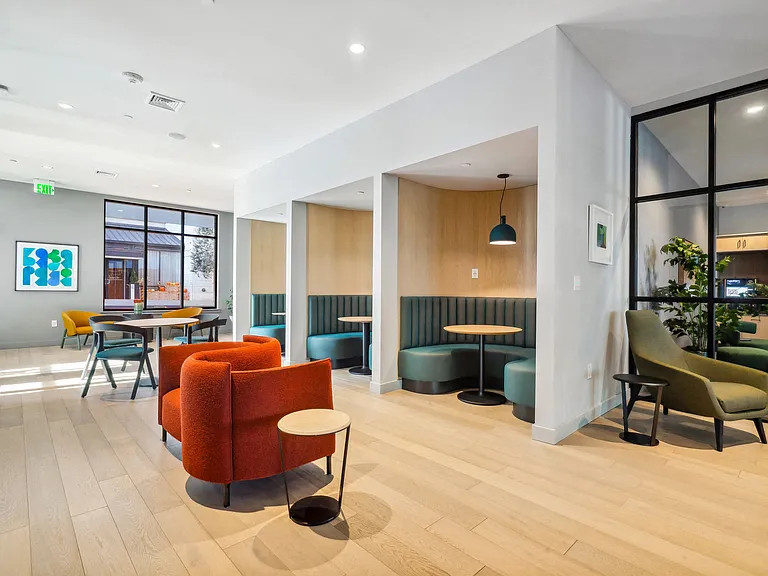 Edgewater Apartments — Photo 26