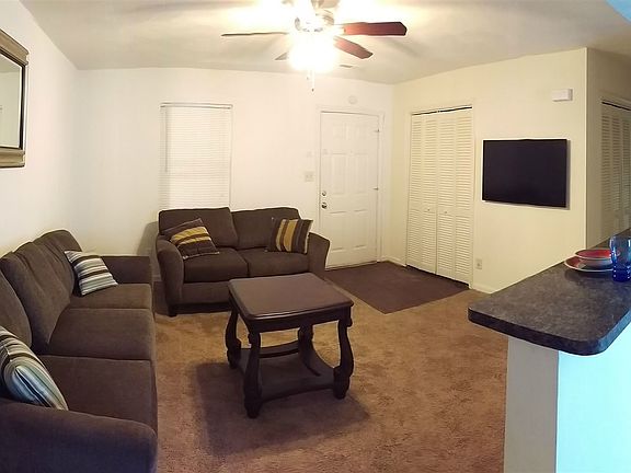 1015 2016 staged lvroom