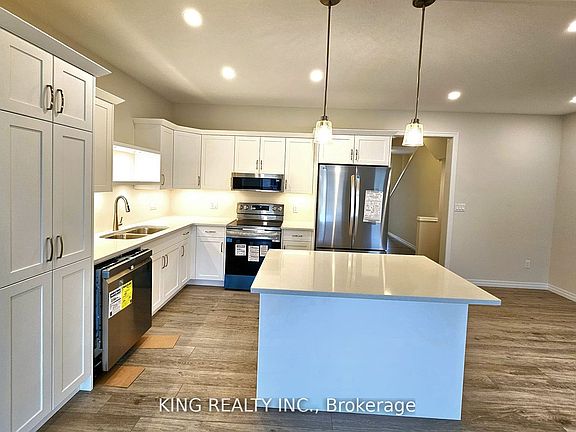 2nd image of 214 Renaissance Dr