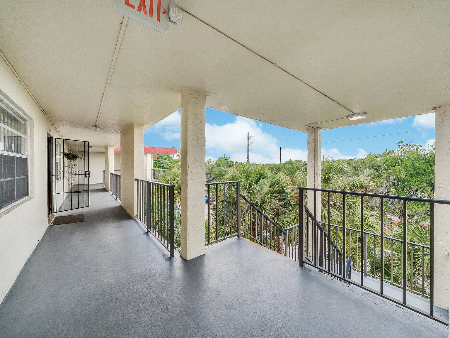 Cypress Chase Condominium Association "C" — Photo 2