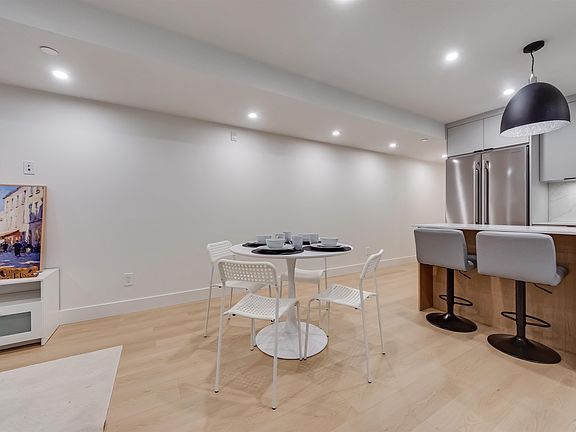 5th image of 7270 17th Ave #1
