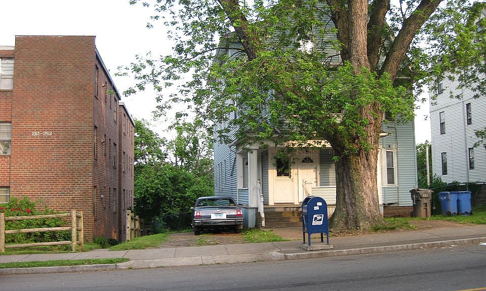 2nd image of 265-269 New Britain Ave