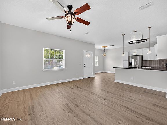 3rd image of 12157 GRASSE Street