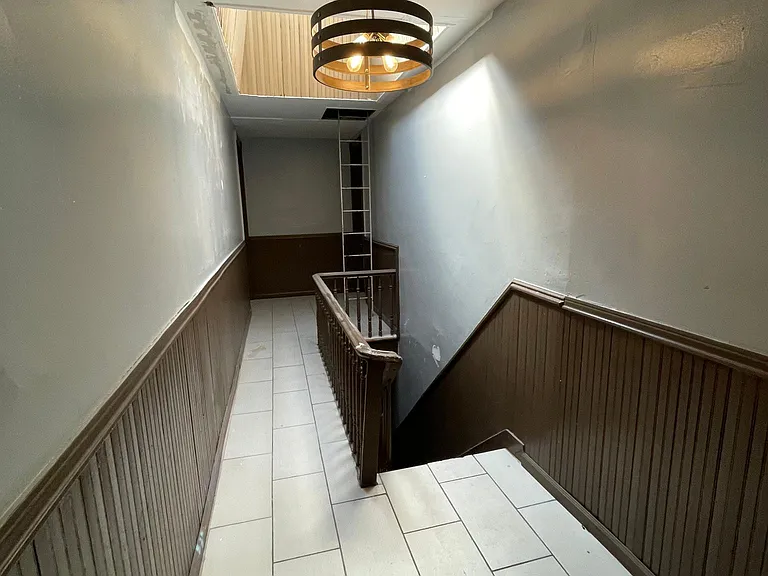 219 Magnolia Ave #3R — Photo 7