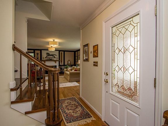 5th image of 3409 Fleetwood Dr