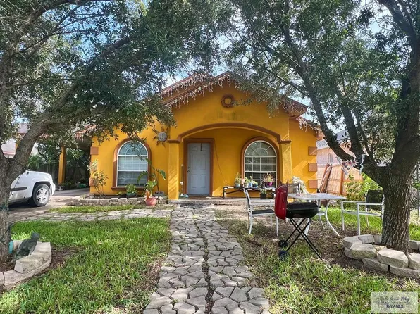 6702 Los Lobos Dr, Brownsville, TX 78521