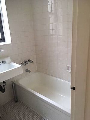 3rd image of 211 W 80th St APT 5B