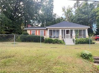 1611 W Point Pkwy, Opelika, AL 36801