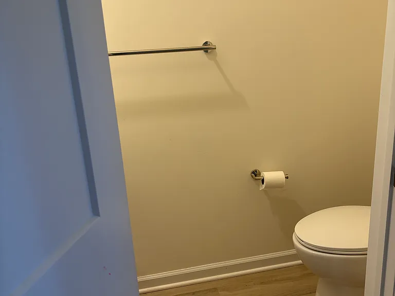 712 Fremont Dr — Photo 31