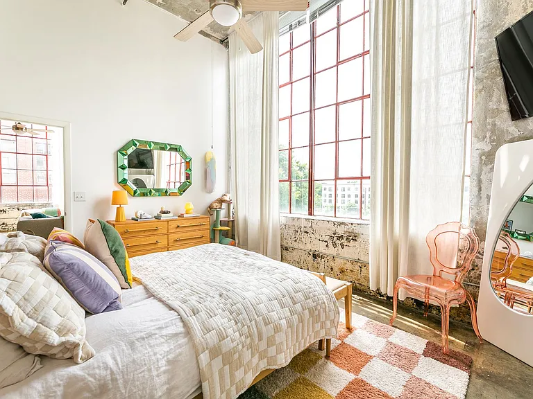Mattress Factory Lofts — Photo 6