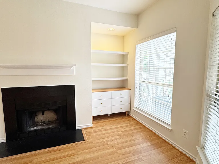 3920 Penderview Dr #303 — Photo 7