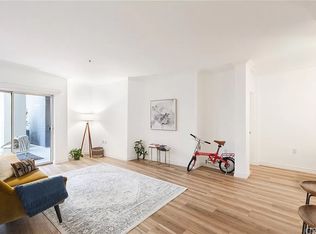 838 Pine Ave UNIT 113, Long Beach, CA 90813