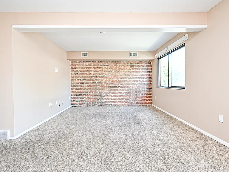 7752 Montgomery Rd #84 — Photo 6