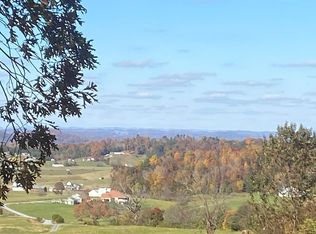 12 Thomas Cross Rd, Sevierville, TN 37876