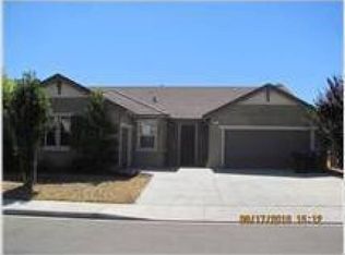 921 Fig Ln, Newman, CA 95360