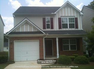 9488 Lakeview Rd, Union City, GA 30291