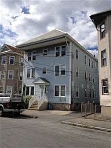 101 Phillips Ave — Photo 1
