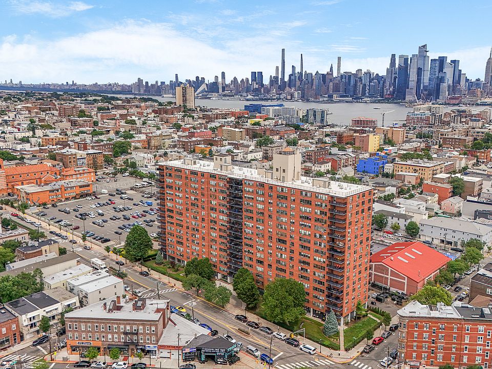 1st image of 500 Central Ave APT 1006