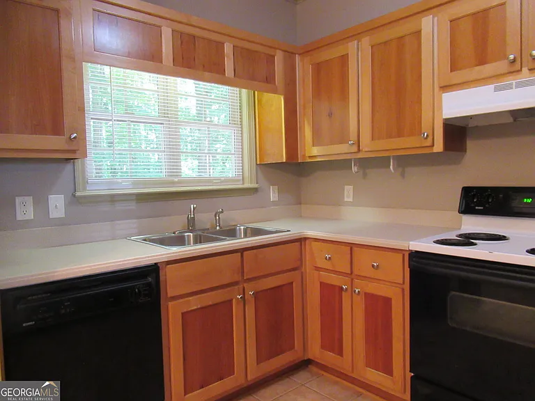 95 Live Oak Rd — Photo 16