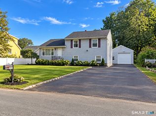 1991 Old Town Rd, Bridgeport, CT 06606