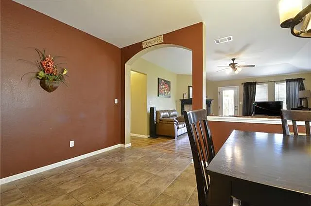 11612 Timber Heights Dr — Photo 16