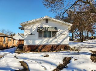 506 N Granger St, Harrisburg, IL 62946