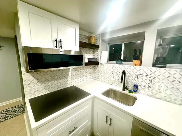 613 P St NW #B, Washington, DC 20001