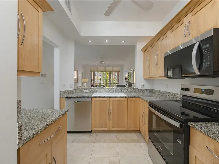 410 Bayfront Pl #2405 — Photo 6