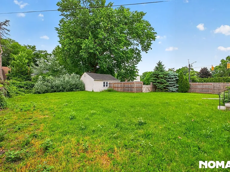 1723 Edgewood Dr — Photo 31