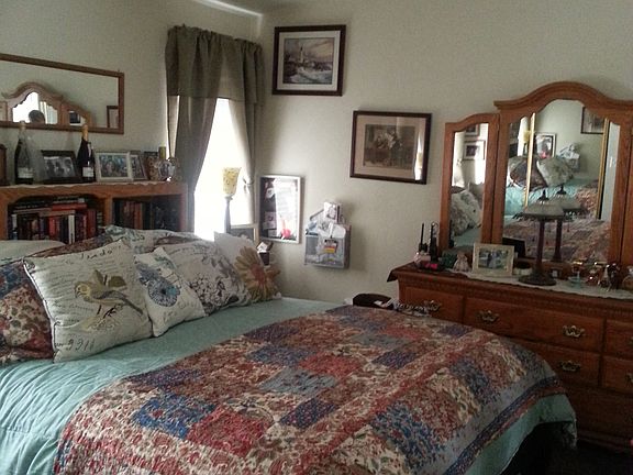 4th image of 19127 Pioneer Blvd. #19