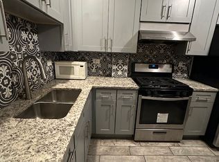 829 S Carpenter St #3, Chicago, IL 60607