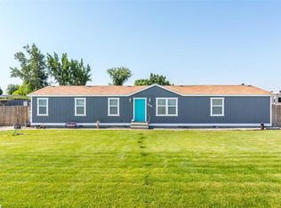 8100 W Agate St, Pasco, WA 99301