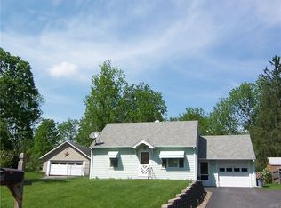 5250 Oneida St, Oneida, NY 13421